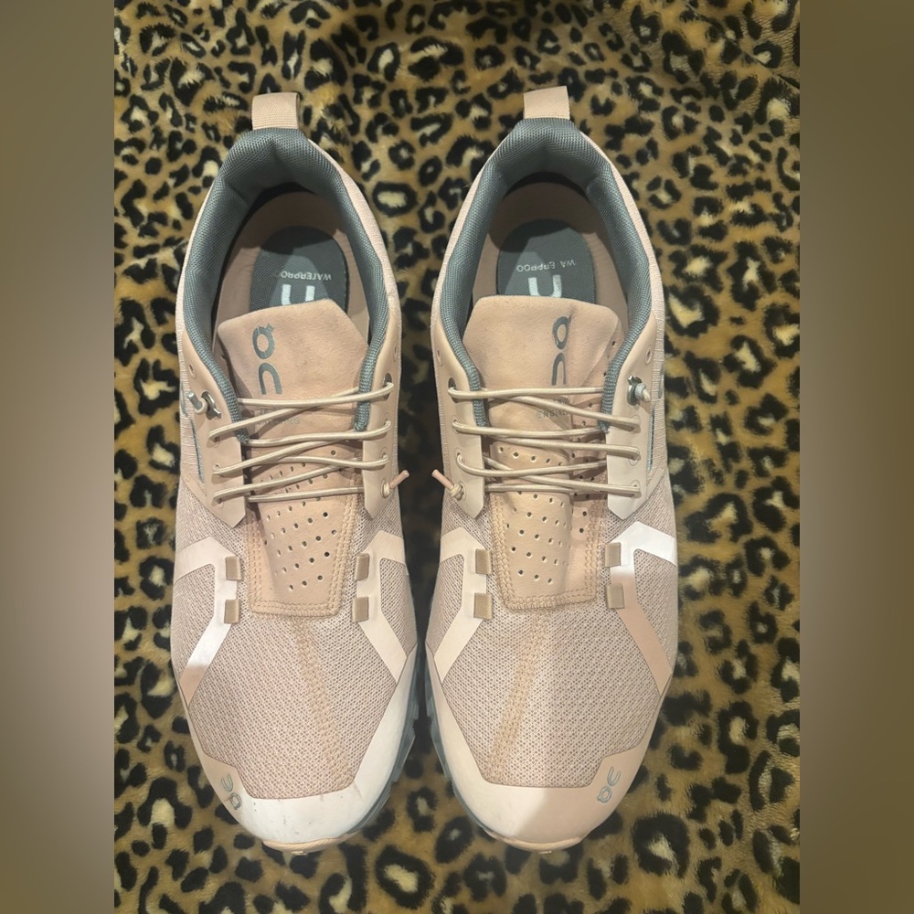 Waterproof On Running Blush and Gray Sneakers